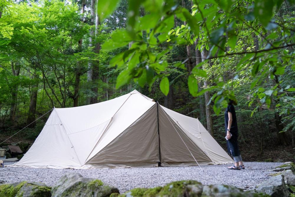 標高の高いキャンプ場の風景